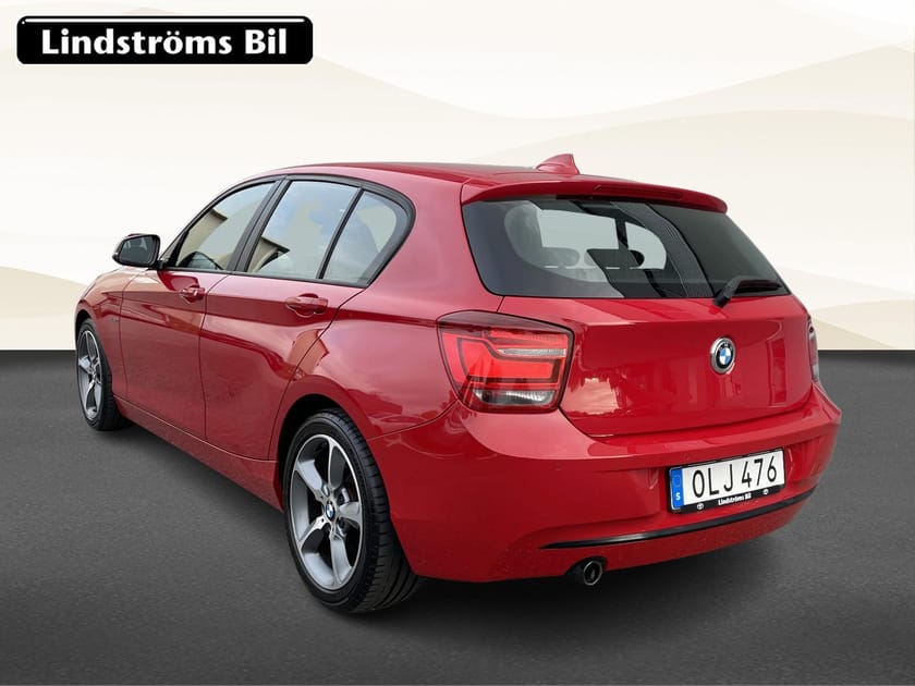 Bild 4 av BMW 118d F20 Sport Line 2.0 143hk S&V-Hjul