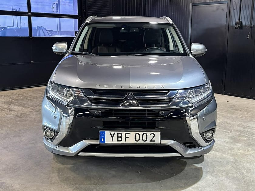 Bild 2 av Mitsubishi Outlander PHEV (203hk) Business / Navi