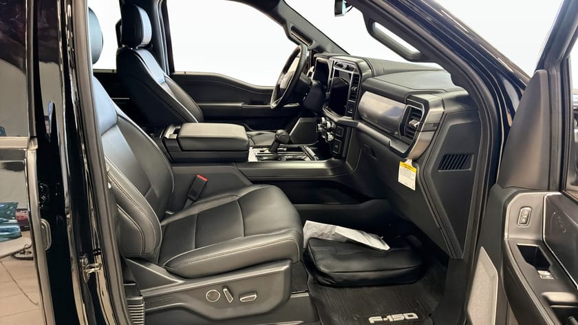 Bild 3 av Ford F-150 SuperCrew Lariat Black Edt 5.0L V8 406hk | 0% Ränta Fr 1990kr/mån