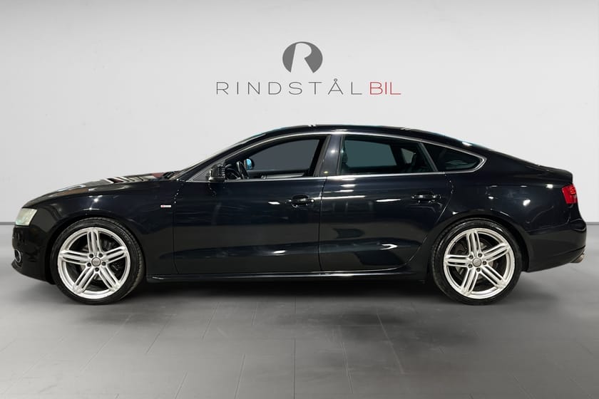 Bild 4 av Audi A5 Sportback SB 180 HK AUT S-LINE PDC DELLÄDER 0.58L/MIL 19"