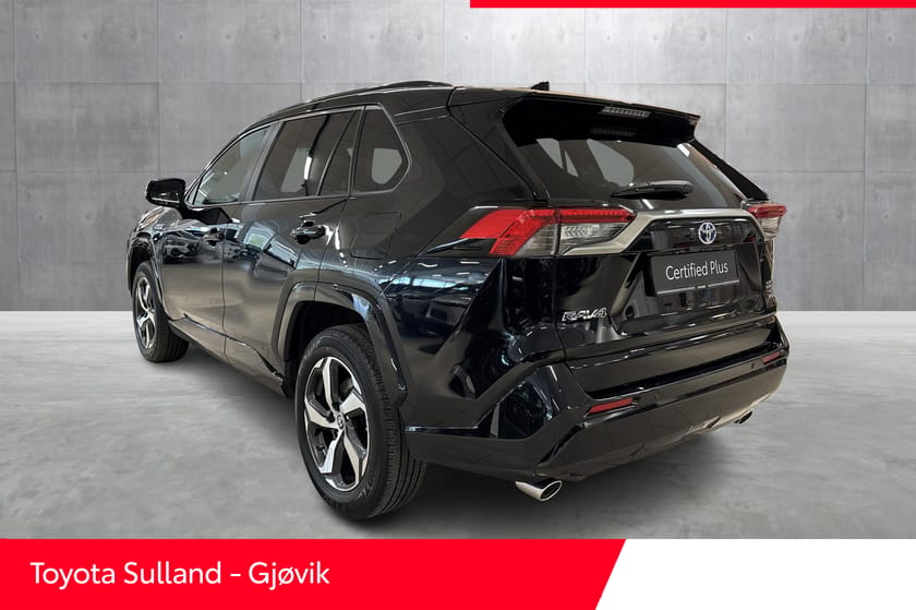 Bilde 3 av Toyota RAV4 Plug-in Hybrid Active Tech | AWD | 75km WLTP | Velholdt