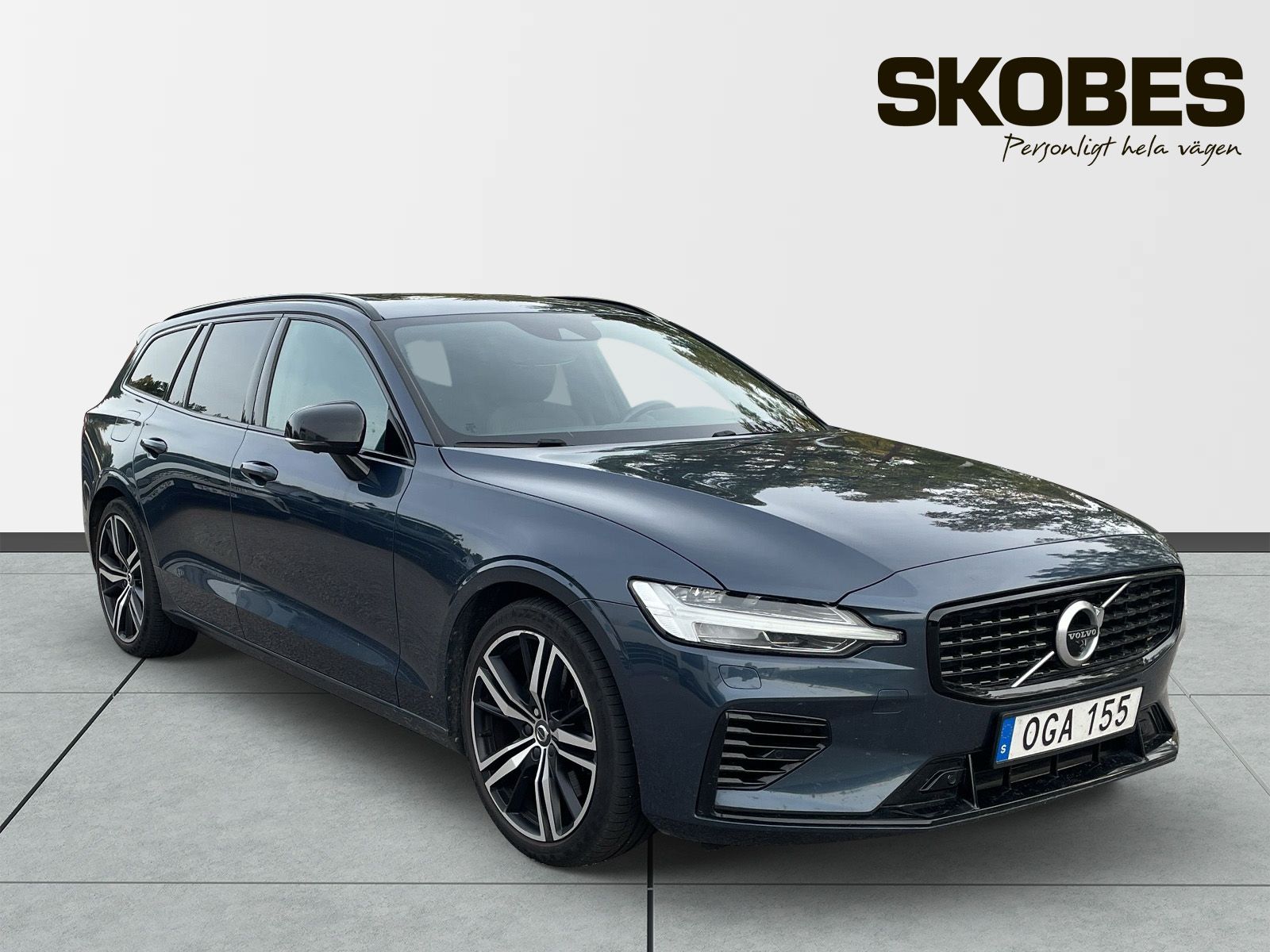 Volvo V60 Recharge T6 R-Design