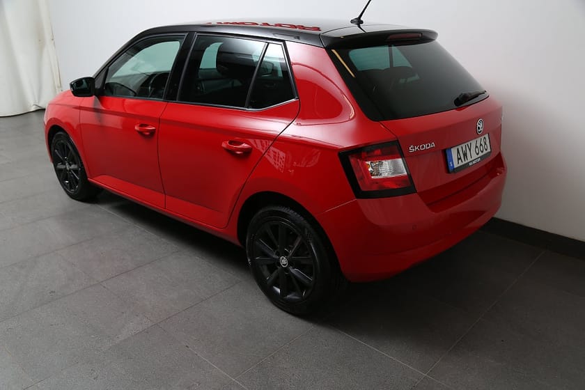 Bild 4 av Škoda Fabia Skoda 1,2 TSI 110hk Style DSG Colour Concept