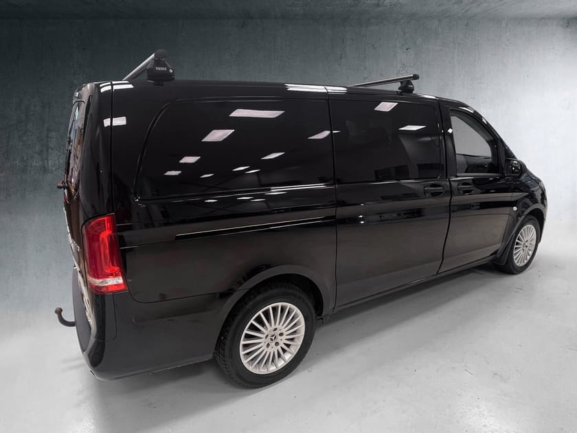 Bilde 2 av Mercedes-Benz Vito 119 CDI 4x4 3.0t Webasto.hengerfeste.3 seter.takstativ