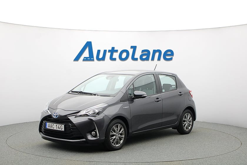 Bild 4 av Toyota Yaris Hybrid Automat, Backkamera, Låga mil, MOMS 101hk