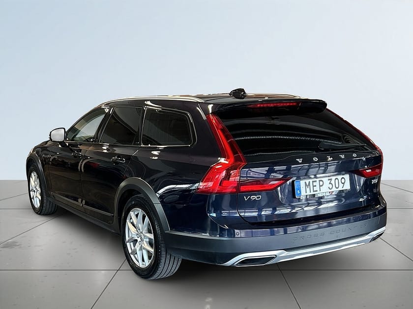 Bild 5 av Volvo V90 Cross Country T5 AWD Geartronic Momentum Drag/Pvärm/SoV/Ad.Fhåll/Psen