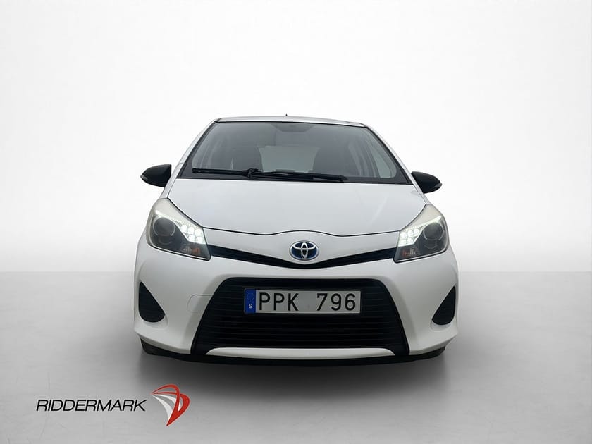 Bild 2 av Toyota Yaris Hybrid 101hk Life P-Sensorer AC Låg-Skatt
