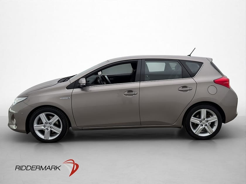 Bild 5 av Toyota Auris Hybrid 136hk Executive Kamera Navi Halvskinn