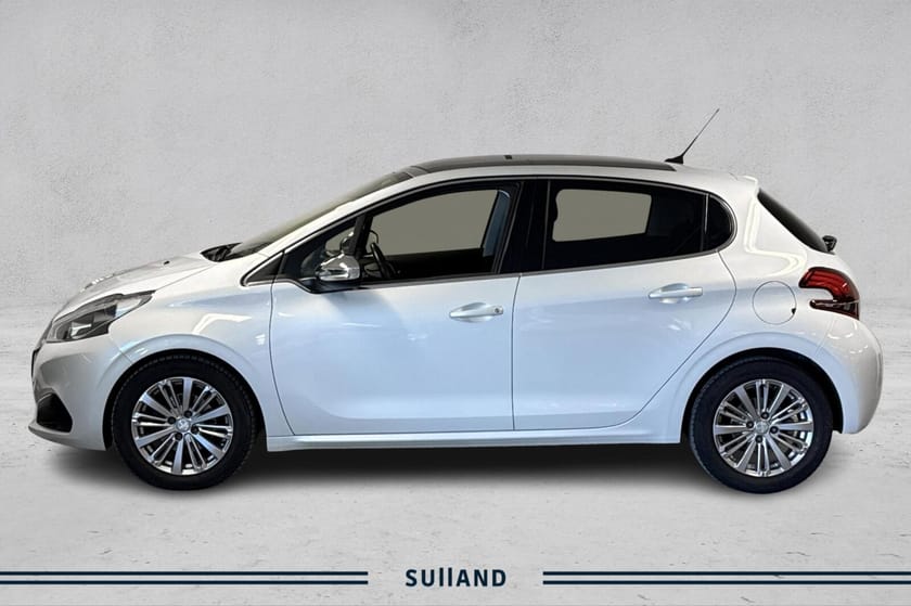 Bilde 2 av Peugeot 208 5-dørs Allure 1,2 PureTech 110hk aut.