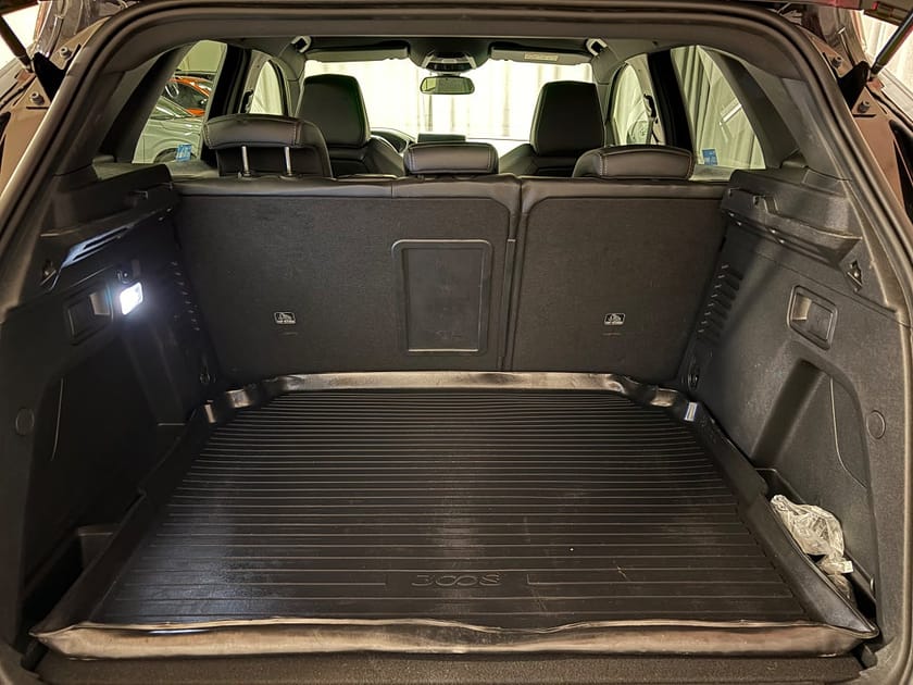 Bild 4 av Peugeot 3008 GT-Line PT 130 AUT Backkamera inkl. Vinterhjul