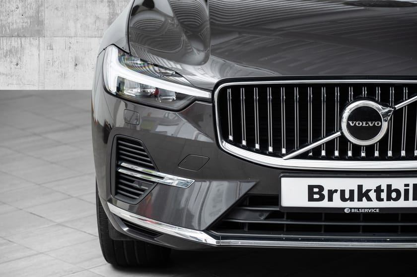 Bilde 3 av Volvo XC60 Recharge AWD Long Range *H&K*H.Feste*20"*ACC*Varmer