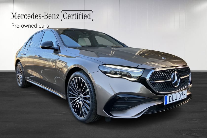 Bild 5 av Mercedes-Benz E 300 e SEDAN AMG  / PANORAMA / BURMESTER / DRAG