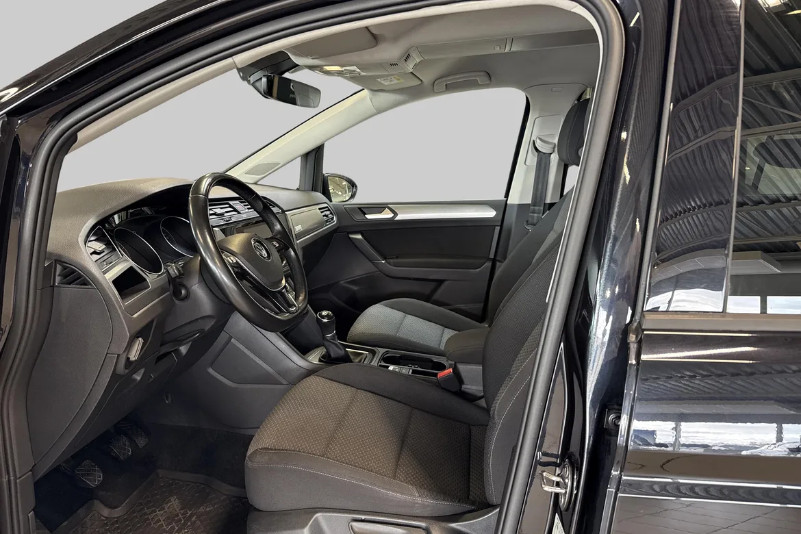 picture of a car