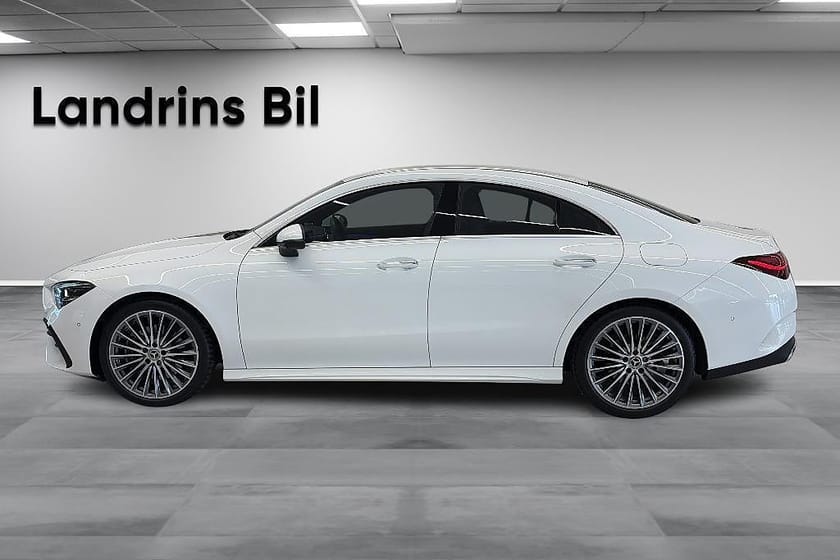 Bild 4 av Mercedes-Benz CLA 200 200,AMG Line Premium,Burmester,MOMS