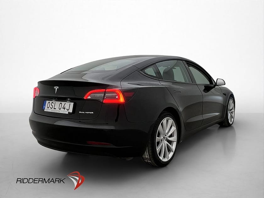 Bild 5 av Tesla Model 3 Long Range AWD Autopilot Svensksåld
