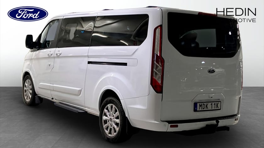 Bild 2 av Ford Tourneo Custom 320 170Hk AUT / 8-sits / Värmare / Drag / Lagerbil Nacka