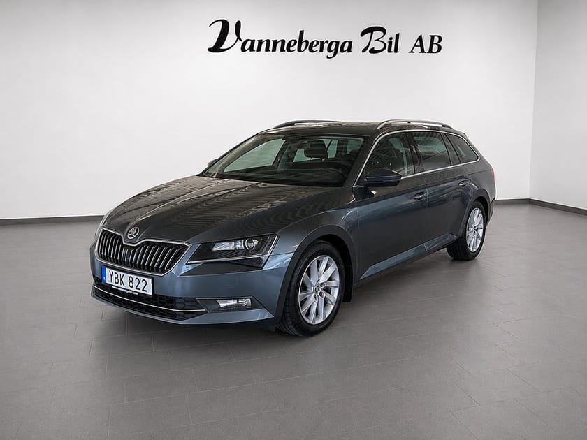 Bild 3 av Škoda Superb Kombi Skoda 2.0 TDI Style Euro 6 kamrem bytt