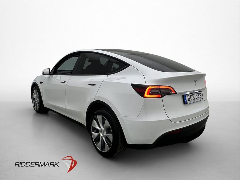 Bild 5 av Tesla Model Y Long Range AWD Uppgraderad Autopilot SV.Såld