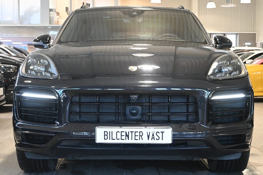 Bild 5 av Porsche Cayenne E-Hybrid 462hk Pano HUD Drag 22" Matrix