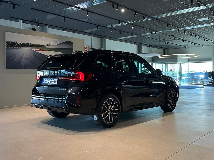 Bild 4 av BMW X1 sDrive18i M Sport Rattvärme Dragkrok