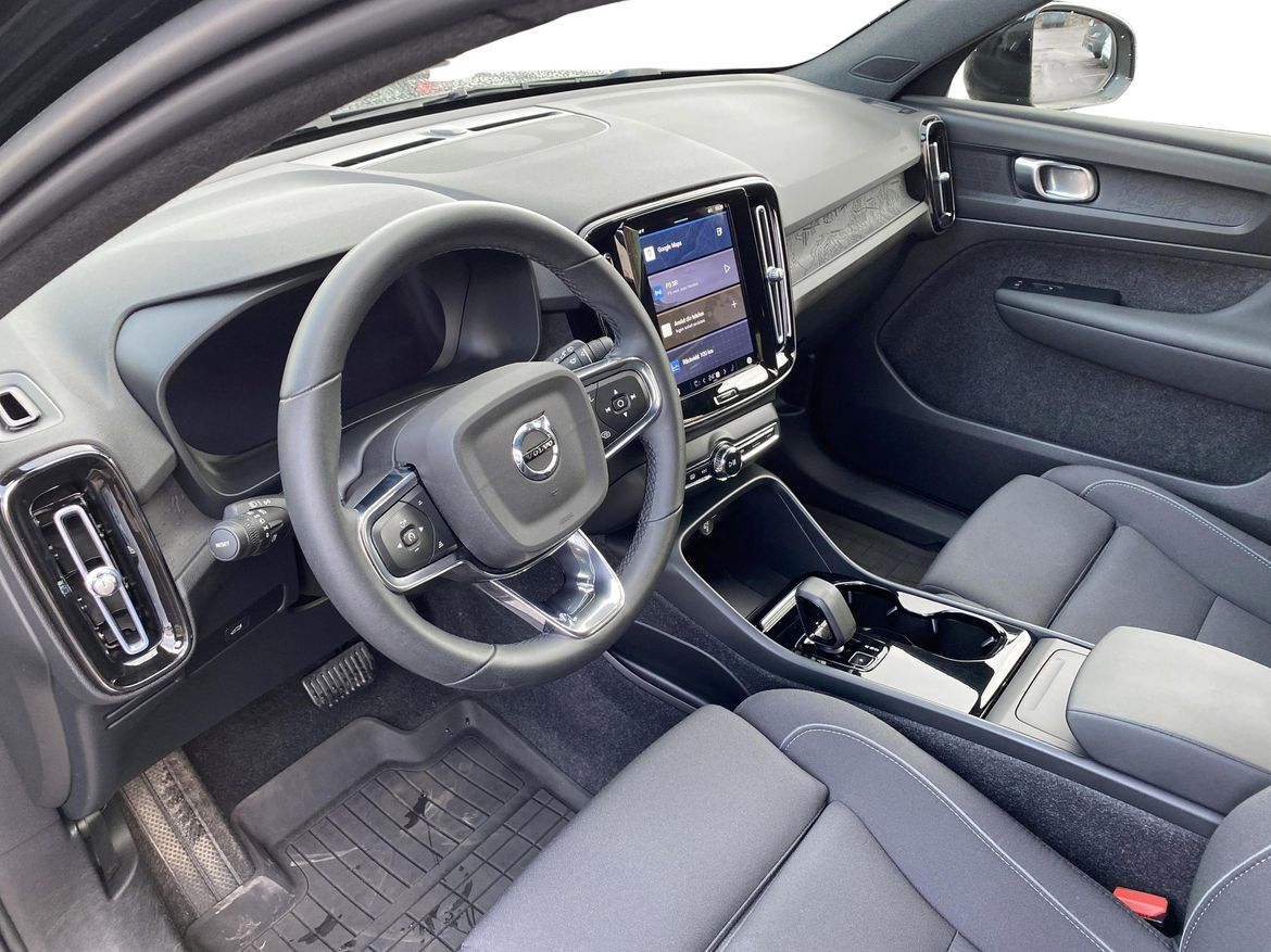 Volvo XC40 2023 - miniatyr 6