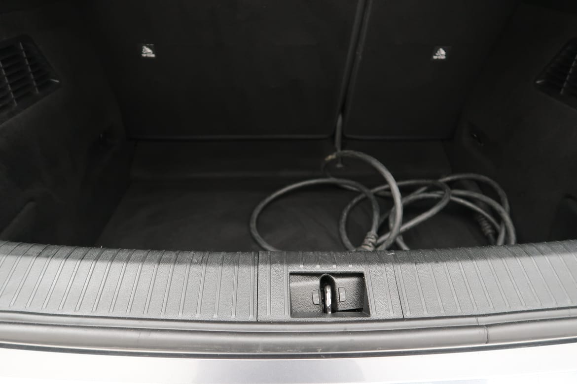 Renault Mégane E-TECH 2023 - miniatyr 17