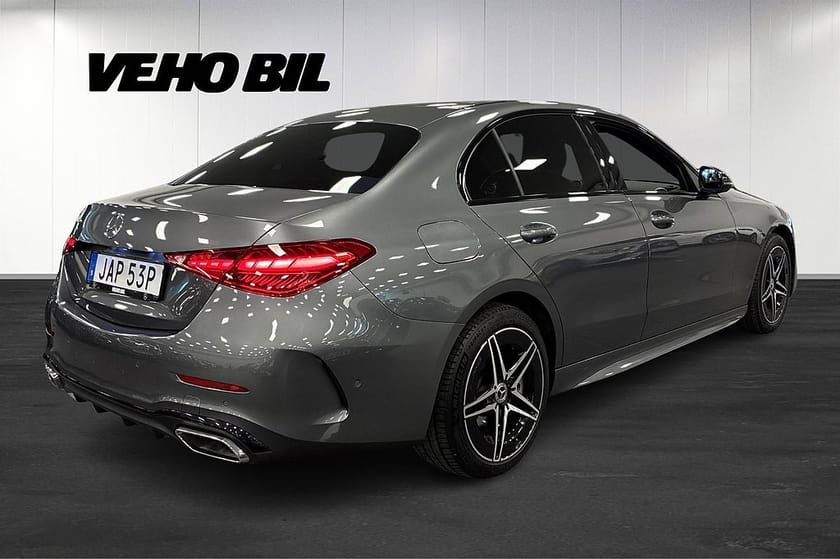 Bild 3 av Mercedes-Benz C 300 de 300de AMG Line Kamera Navi Carplay Night Package