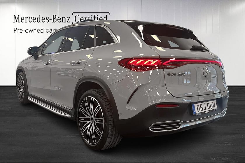Bild 4 av Mercedes-Benz EQE SUV 350 4MATIC AMG Burmester Pano Minnesstolar Airmatic