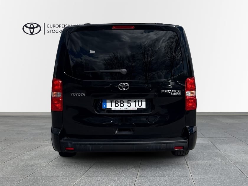 Bild 5 av Toyota Proace Verso 2,0 D-4D 180 HK SHUTTLE LONG 9-SITS VINTERHJUL MOMS