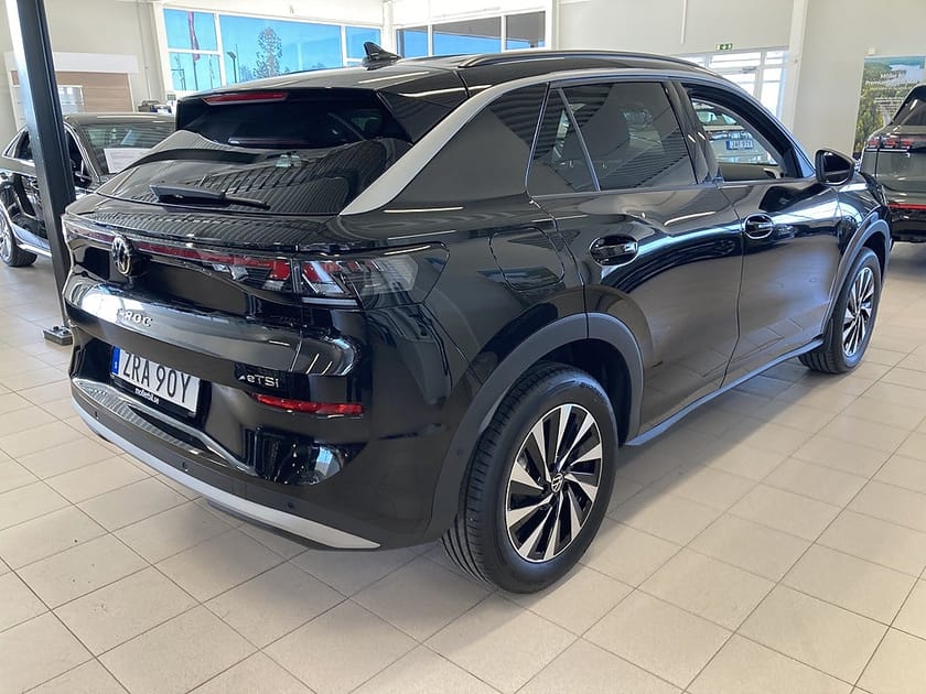 Bild 4 av Volkswagen T-Roc 1,5ETSI 150HK DSG Life Keyless