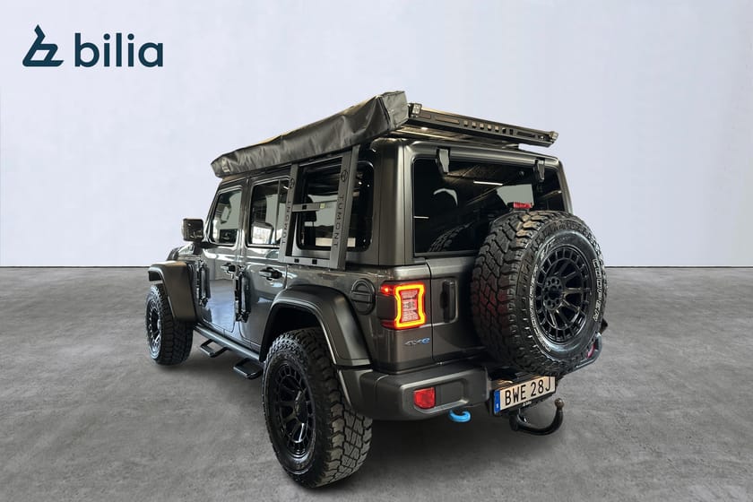 Bild 3 av Jeep Wrangler Unlimited 4xe Rubicon Dragkrok Adaptiv farthållare Moms