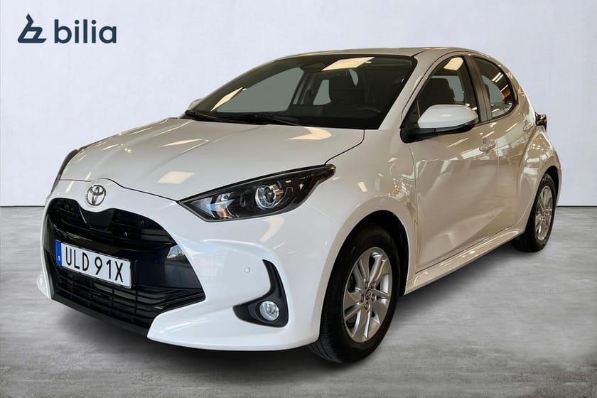 Bild 1 av Toyota Yaris Hybrid 115 Active Komfortpaket P-sensorer Carplay