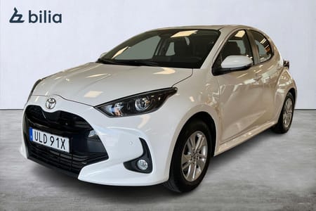 Toyota Yaris Hybrid 115 Active Komfortpaket P-sensorer Carplay