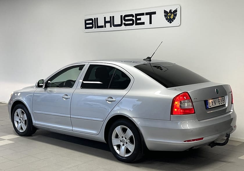 Bild 4 av Škoda Octavia Skoda 1.6 TDI SEDAN AMBIENTE D-VÄRMARE DRAG