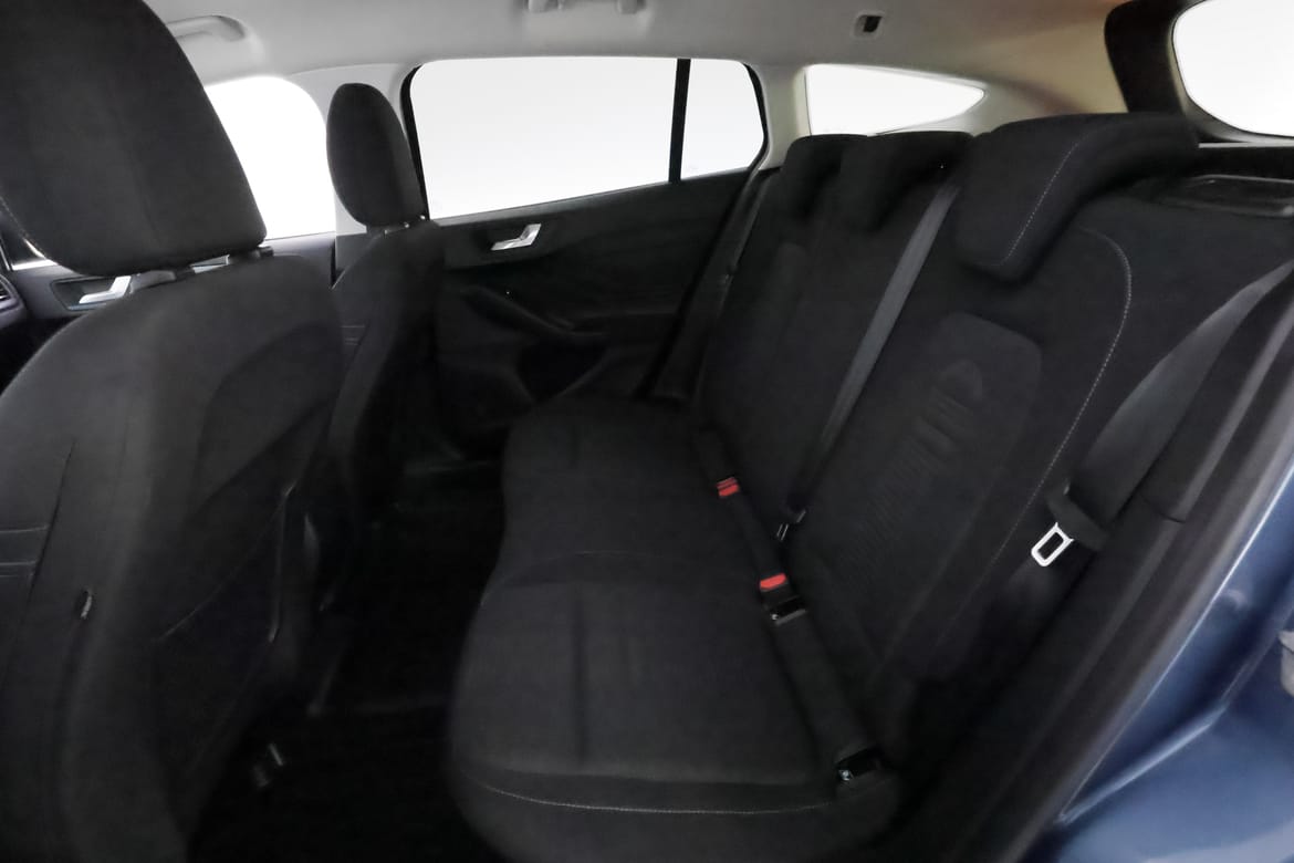 Ford Focus 2021 - miniatyr 23