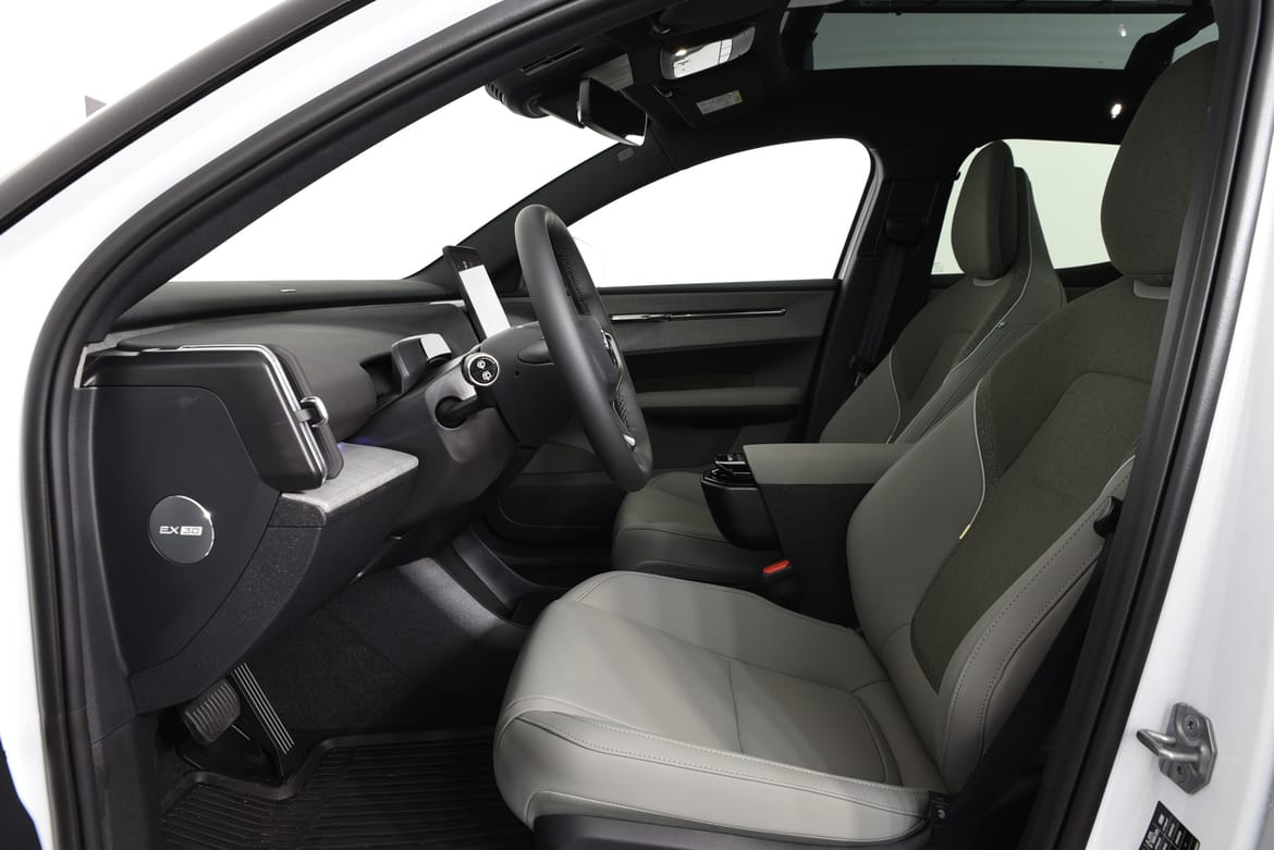 Volvo EX30 2025 - miniatyr 10