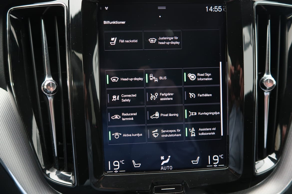 Volvo XC60 2018 - miniatyr 12