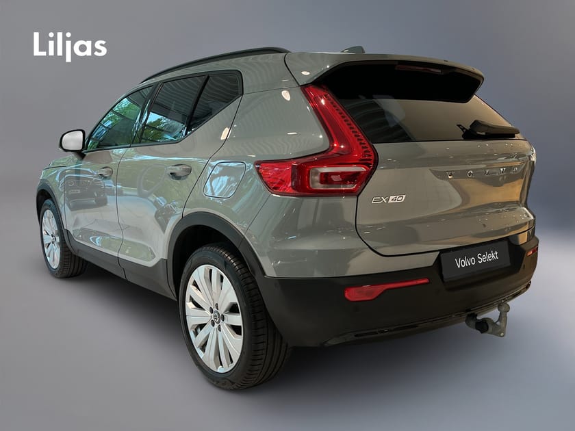 Bild 4 av Volvo EX40 Single Motor Extended Range R Core SE//Drag//360-kamera//