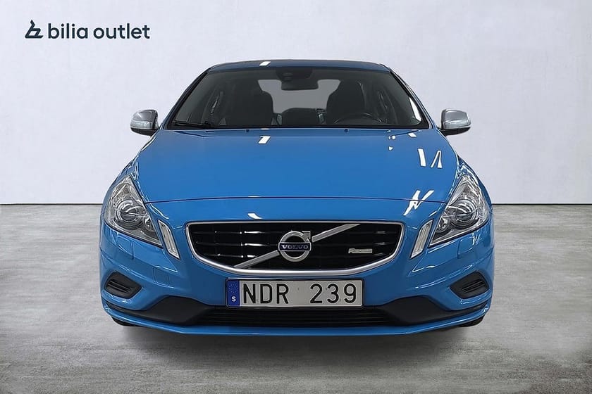 Bild 5 av Volvo S60 D4 R-Design Värmare Parkeringssensor bak