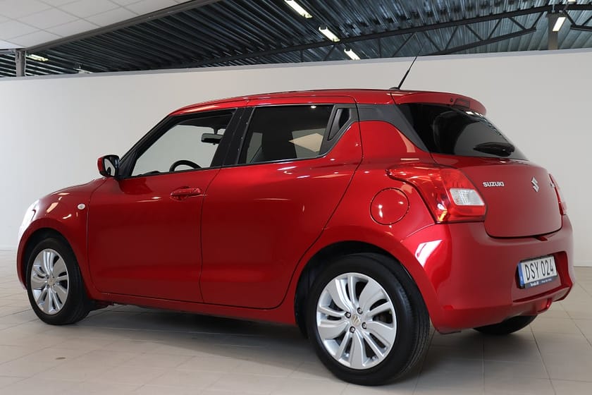 Bild 4 av Suzuki Swift Select 1.0 111hk B-Kamera Carplay M&K-värm Fullservad!