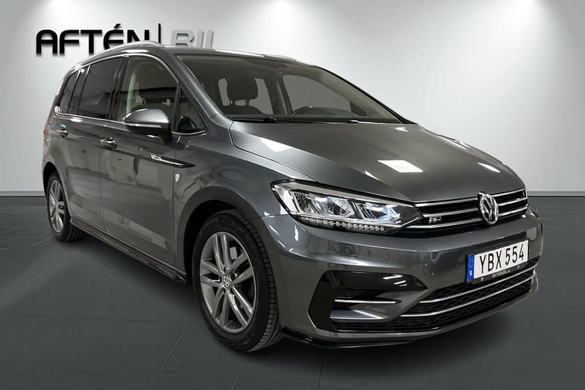 Bild 4 av Volkswagen Touran 7-seater 1.4 TSI DSG Plus R-Line 7-Sits Drag B-Kamera AppConnect