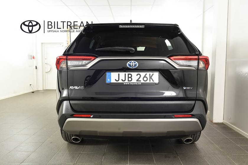 Bild 4 av Toyota RAV4 Hybrid AWD-i AWD Executive Premium JBL Drag Vinterhjul