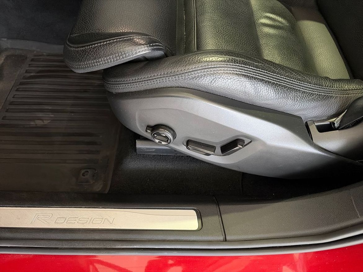 Volvo XC60 2020 - miniatyr 11