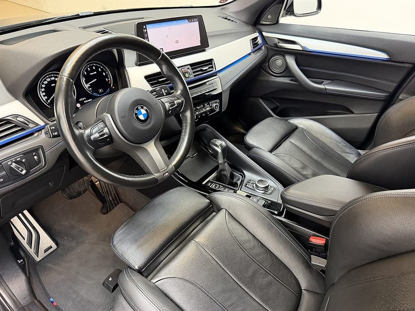 Bild 4 av BMW X1 xDrive25e xDrive 25e 220hk M Sport Navi/Bkamera/HUD/HK/Läder/Krok