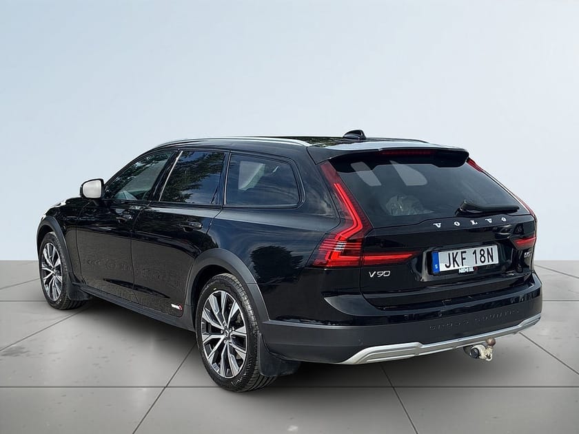 Bild 5 av Volvo V90 Cross Country B5 AWD Advanced S&V-däck Drag Backkamera H/K-ljud Navi