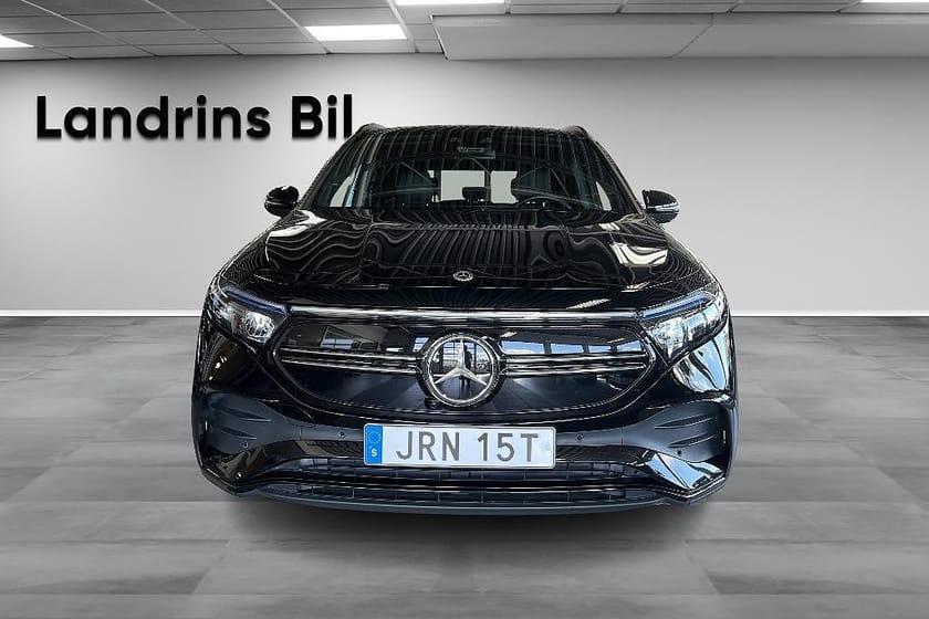 Bild 2 av Mercedes-Benz EQA 300 4MATIC AMG Line /SE Edition /Drag /Adp. fart /MOMS