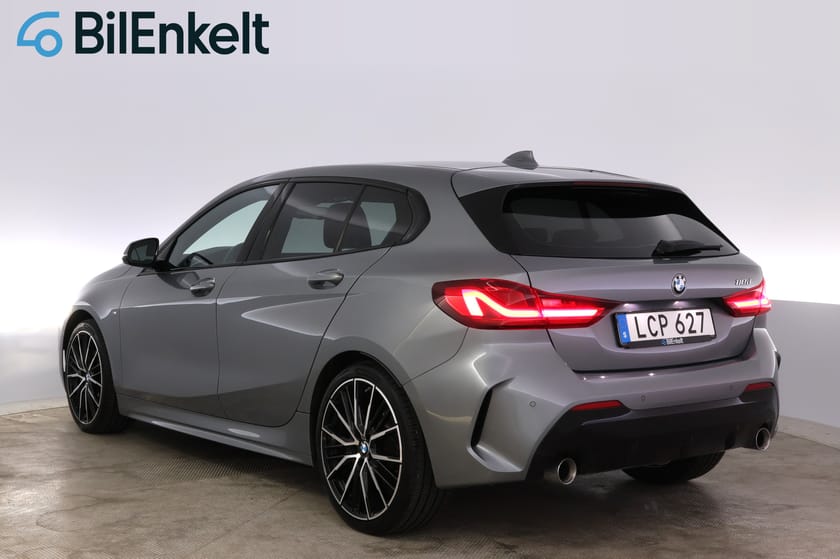 Bild 4 av BMW 118d M Sport Shadow Carplay 150hk