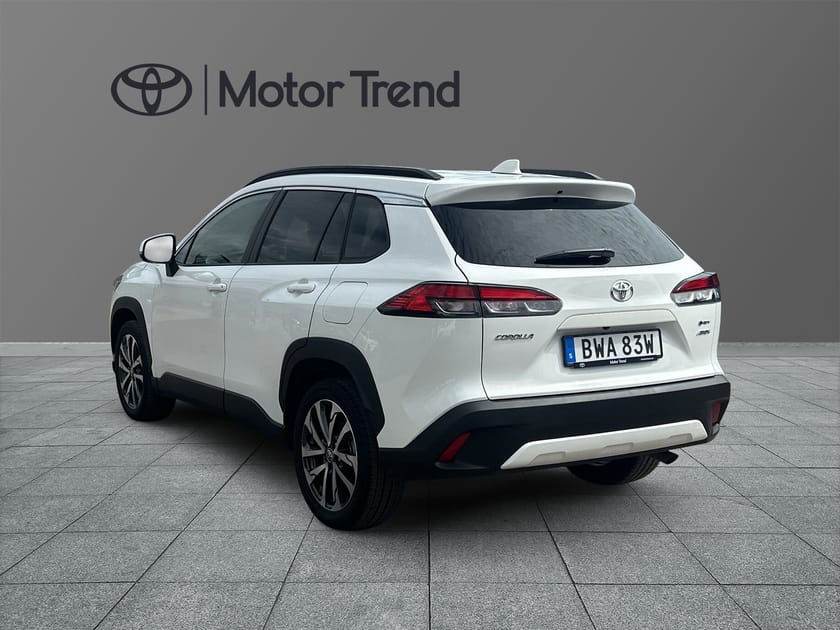 Bild 2 av Toyota Corolla Cross Hybrid AWD-i 2,0 STYLE PLUSPAKET