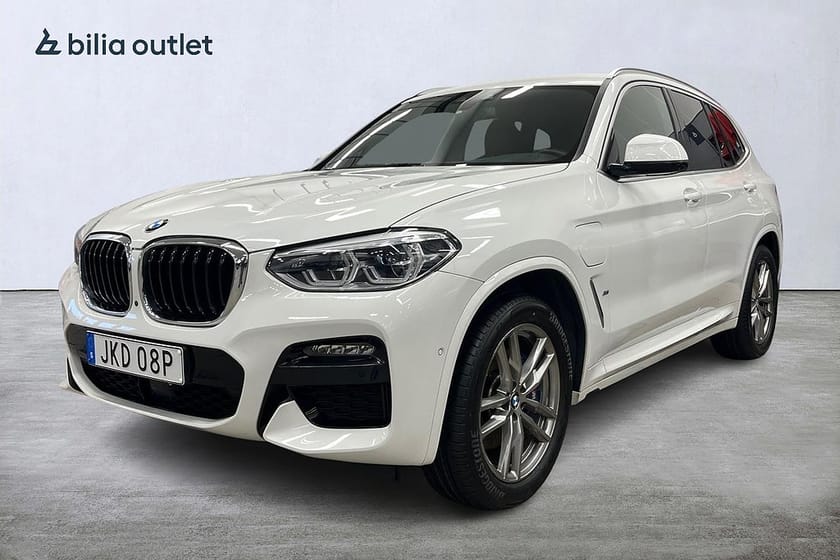 Bild 1 av BMW X3 xDrive30e M Sport 292hk 360° Navigation Dragkrok