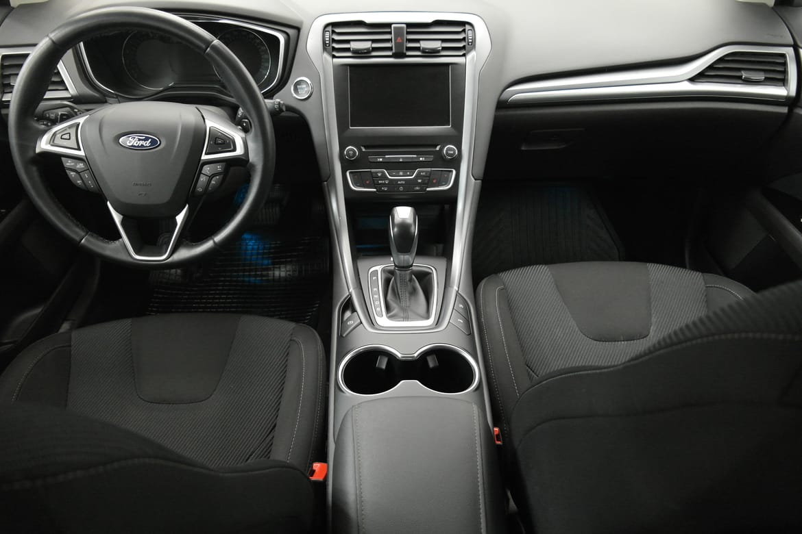 Ford Mondeo 2019 - miniatyr 16